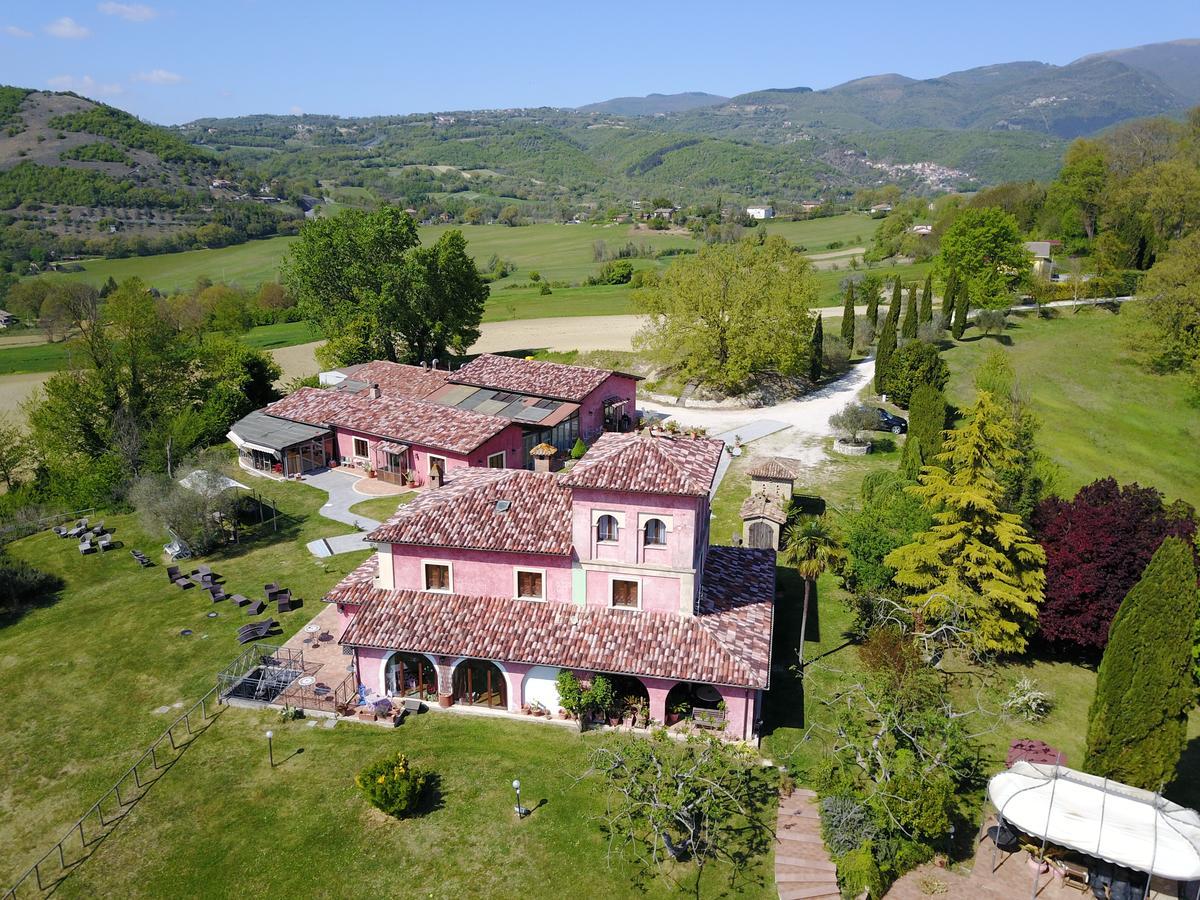 Tenuta Due Laghi Rivodutri Exterior foto