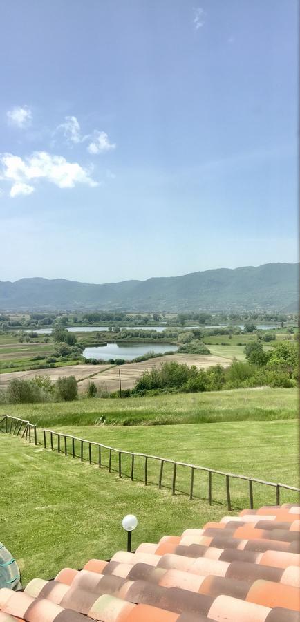 Tenuta Due Laghi Rivodutri Exterior foto